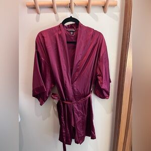 Victoria’s Secret XS Satin Robe with Pockets